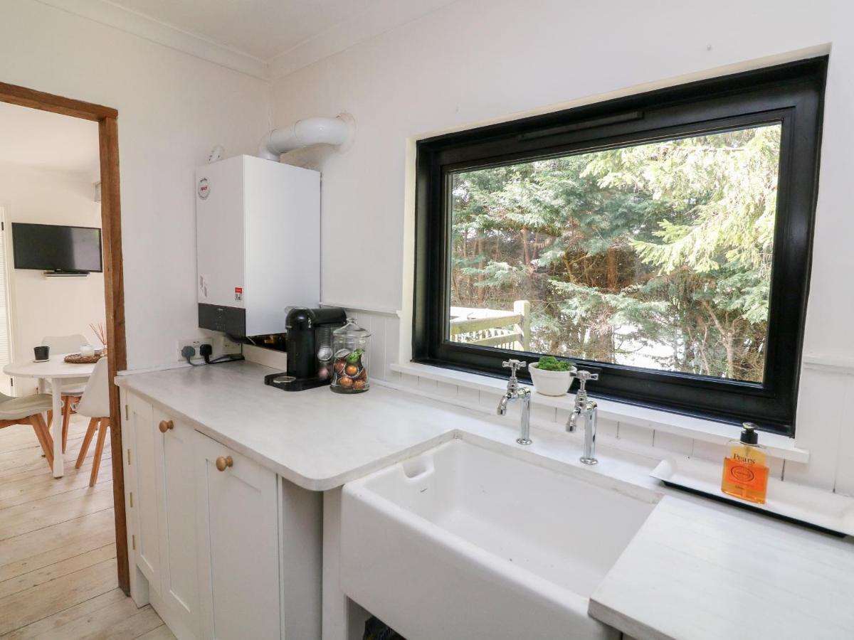 West Island Vila Kingsbridge  Exterior foto